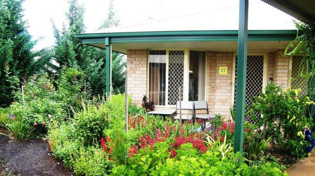 Eureka Villages Griffith